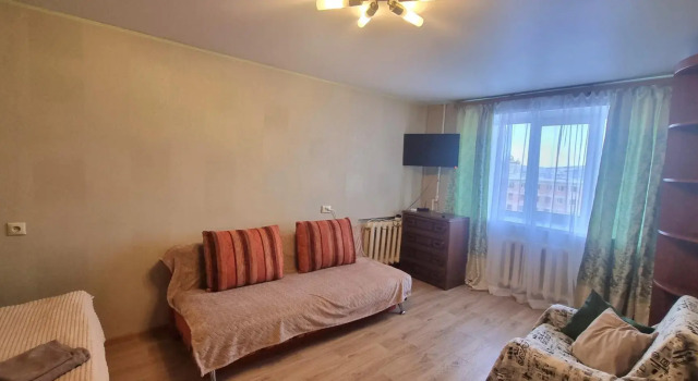Home Comfort Apartments at 43 Karl Marx Avenue, Buchen Sie Ferienwohnung Hotels in Oblast Magadan mit Parkplatz, Parkplätze