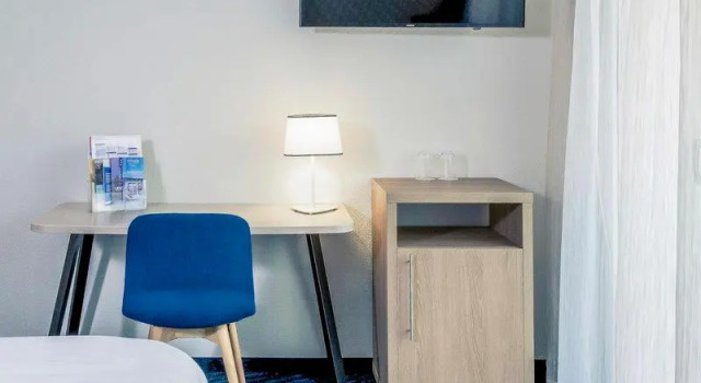 Люкс Mercure Lenzburg Krone