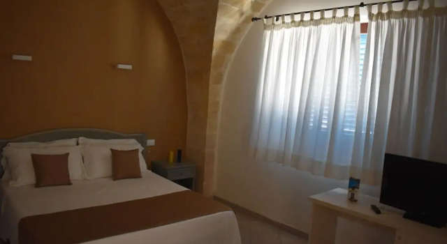 Blu Vacanze Apartments, Book Apartment Hotels in Sicily with Parking, Parking
