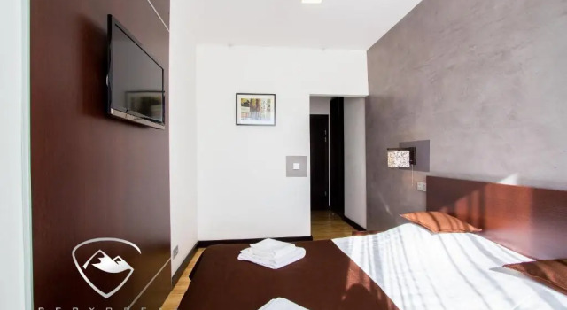Verhovel Hotel, Rezervovat Hotel Verchovyna Ivano-Frankivsk