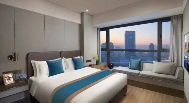 Номер Deluxe Somerset Zhongmao Changchun