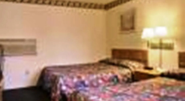 Четырёхместный номер Standard Studio 6 Suites Madera, CA Yosemite