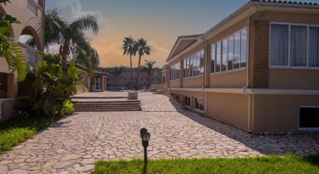 Трёхместный номер Standard Zante Village Hotel