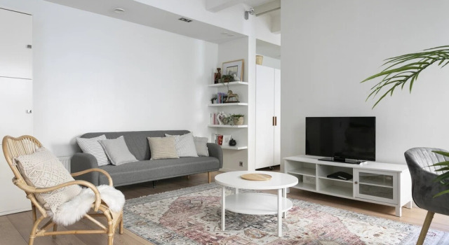 Bright Loft apartment by White Church, Забронировать Апартаменты/квартира Круунунхака Хельсинки, рядом с Парк Эспланады