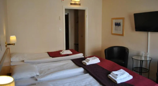 Трёхместный номер Standard Solsta Hotell