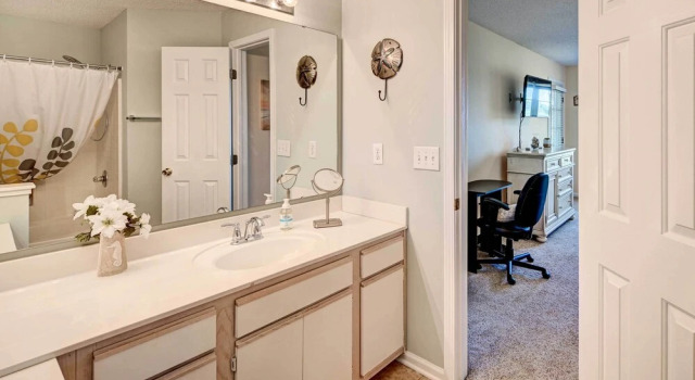 Апартаменты Myrtle Beach Beach Golf Villa w/ Community Pool!