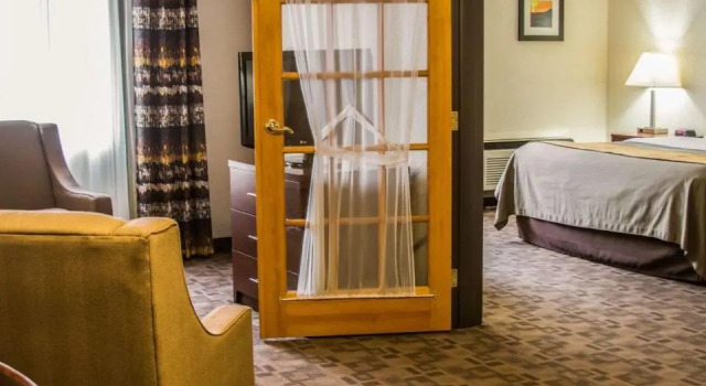 Двухместный люкс c 1 комнатой Comfort Inn Birch Run - Frankenmuth