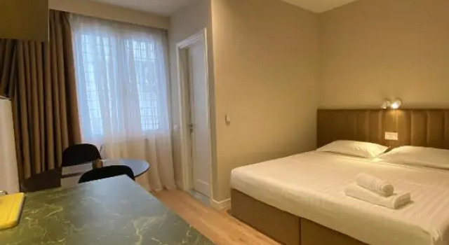 Номер Standard Living Studio Apartments