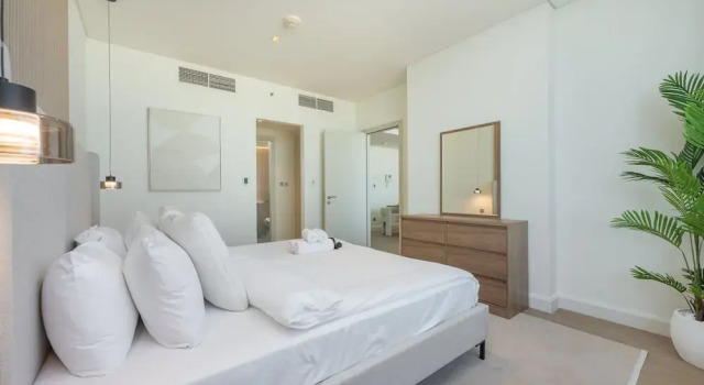 Апартаменты Sky Garden s Magnificent 1 Bedroom Apartment Perfect for 4