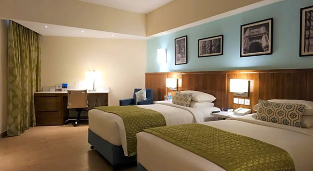 Номер Executive Fairfield by Marriott Visakhapatnam