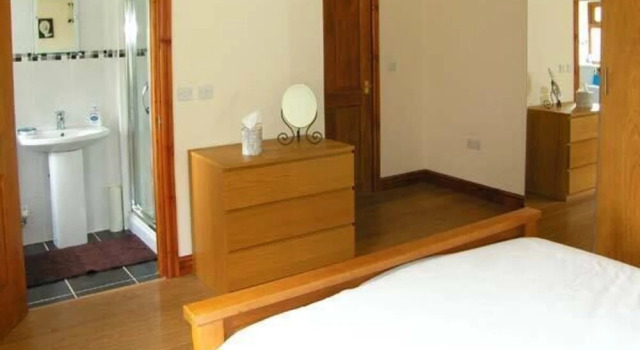 Cennen Lodge, Book Hotel Ffair-fâch Glamorgan