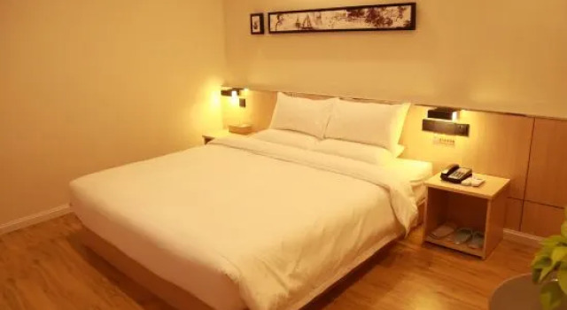 Люкс Business Rest Hotel (Shijiazhuang North Station Bolinzhuang Subway Station)