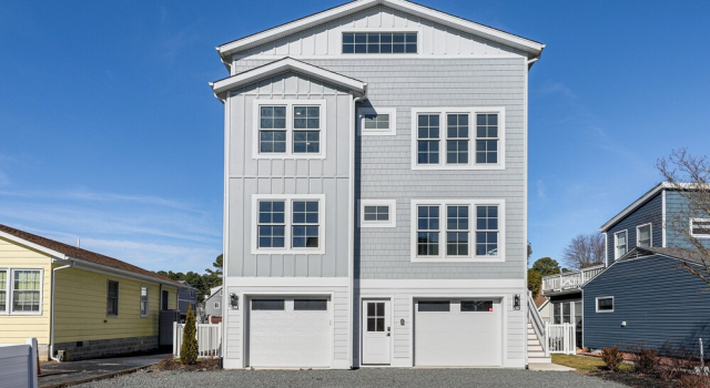 Family Friendly! Canal-front Gem in Bethany Beach, Varaa Lomakoti South Bethany Delaware