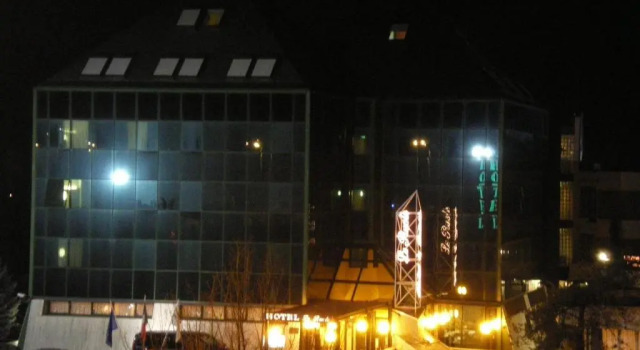Hotel & Loisir Le Ruote, Reserva ahora Hotel Hoteles de 4 estrellas en Cadeo, 4*