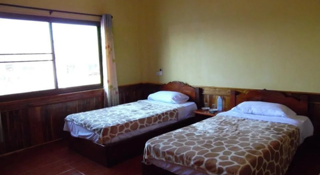 Oudomphone Guesthouse 2, Prenota Hotel Houayxay Bokeu Province