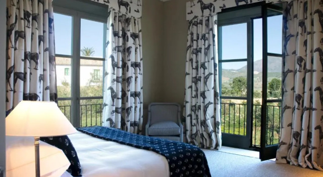 Люкс с видом на сад Finca Cortesin Hotel Golf & Spa