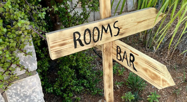 Rustic Hill Private Pool Rooms