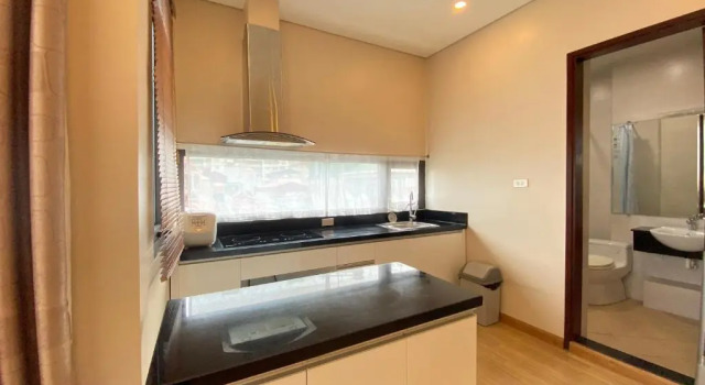 Номер Deluxe HB Serviced Apartment - 12 Trần Quý Kiên