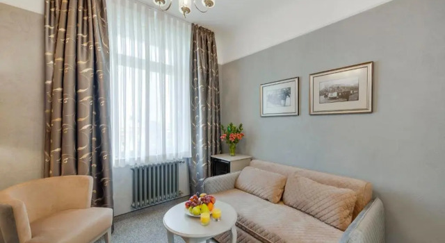 Двухместный номер Deluxe Eurostars Metropole