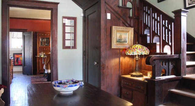 Marble Hill Inn