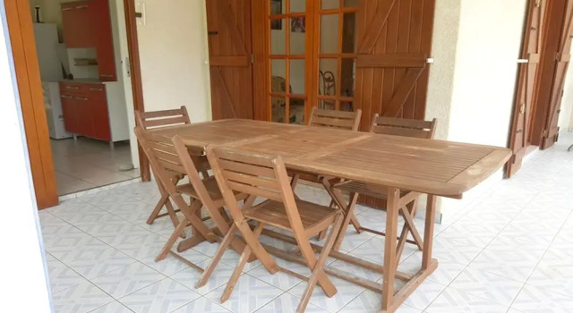 House with 3 Bedrooms in Deshaies, with Enclosed Garden And Wifi - 1 Km From the Beach