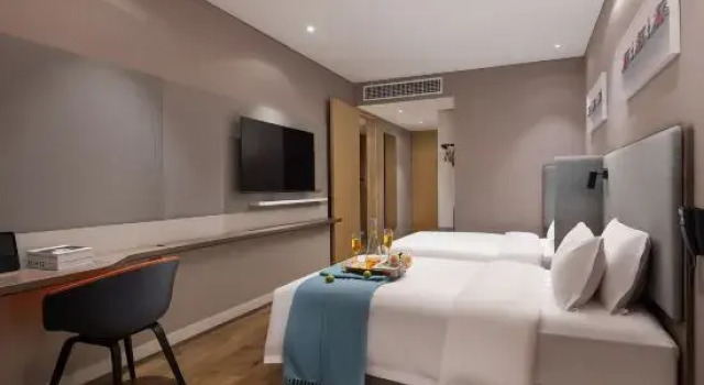 Люкс True Go Hotel