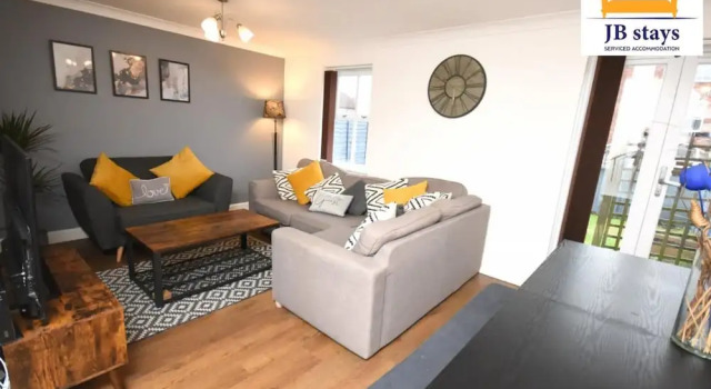 5 Bed House Leisure/business Free Parking, Varaa Huoneisto Asunnot kohteessa Merseyside, Huoneisto