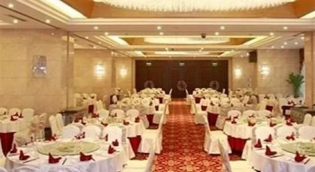 Vienna International Hotel Jiangsu Wuxi Jiangyin Sports Center, Prenota Hotel Hotel a Jiangsu con parcheggio, Parcheggio