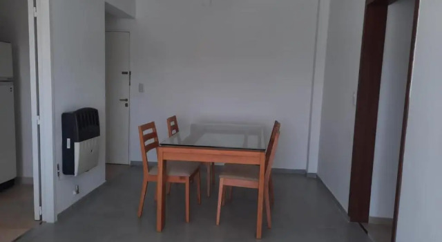 DEPARTAMENTO AMPLIO- 2 dormitorios- TANDIL, Забронировать Отель Отели Тандил с парковкой, рядом с Calvario Hill, Парковка