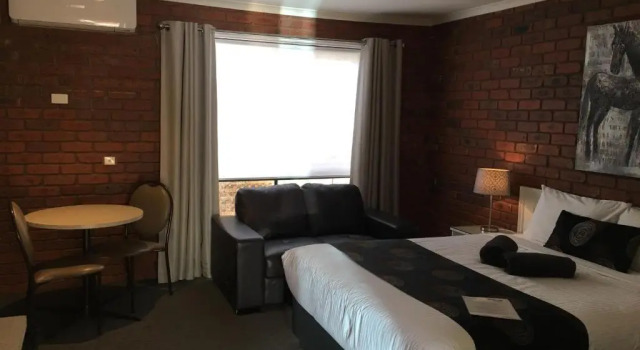 Двухместный номер Deluxe Melton Motor Inn and Apartments