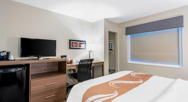 Двухместный номер Standard Quality Inn Mishawaka - South Bend