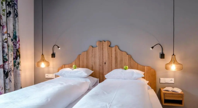 Двухместный номер Deluxe с балконом Hotel Stäfeli