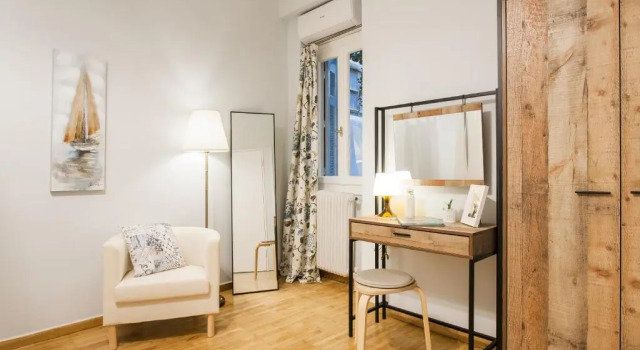 Номер Standard Syntagma private sweet safe double rooms with shared bathroom