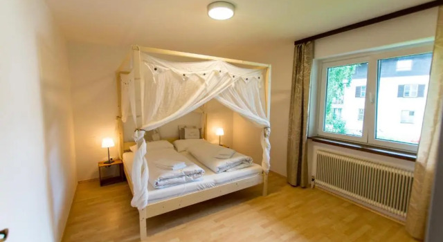 Апартаменты Superior Ski-n-Lake City Apartments