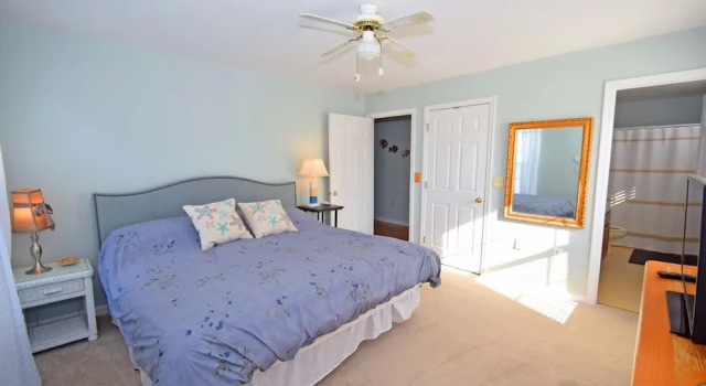 Barge Road 136o9 3 Bedroom Home by RedAwning