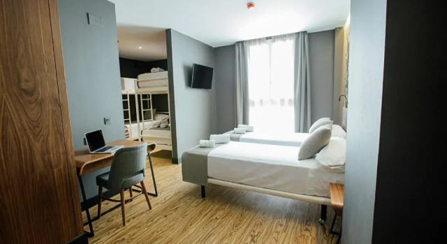 Семейный номер Standard Málaga Premium Hotel
