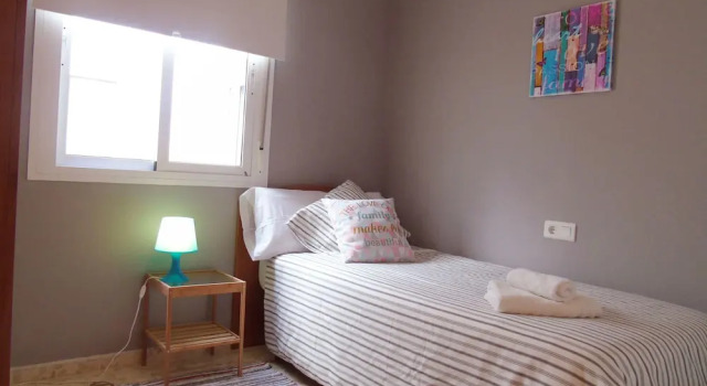 A&N Holiday Rentals, Забронировать Отель Отели Торре-дель-Мар 3 звезды, рядом с Пляж Торре дель Мар, 3*