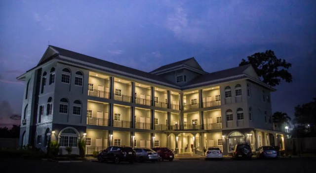 Plern Pitch Residence