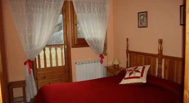 Casa Miranda, Забронировать Апартаменты/квартира Кампо Pirineo Aragonés, рядом с Площадь Caiguila