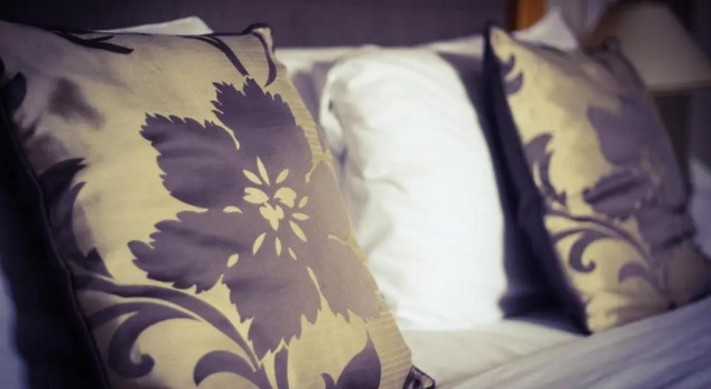 Standard single cameră The Queens Court Hotel