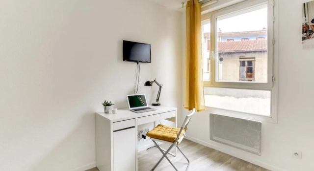The sweet Studio near Part-Dieu, Забронировать Отель Отели Лиона 3 звезды, рядом с Массена, 3*