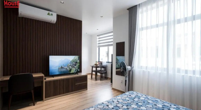 Студия Deluxe Merry House Marina