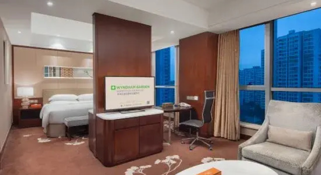 Люкс Superior Wyndham Garden Changzhou Zhonglou