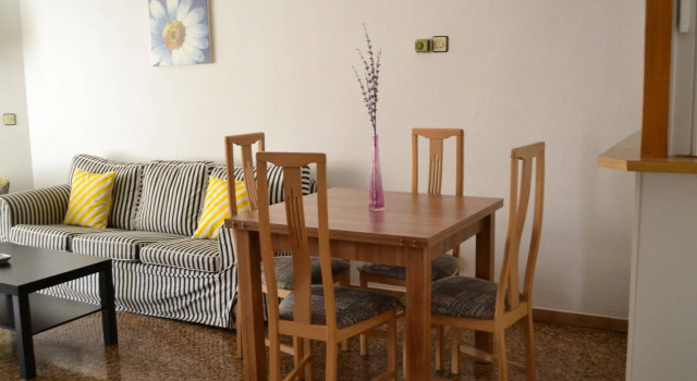 Apartamentos Dos Torres - Alierta, Забронировать Апартаменты/квартира Отели Сарагосы с парковкой, рядом с Парафия Сан-Мигель-де-лос-Наваррос, Парковка