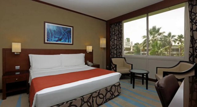 Двухместный номер Premium Holiday Inn Riyadh Izdihar by IHG