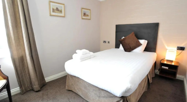 Номер Standard The Kings Arms Hotel