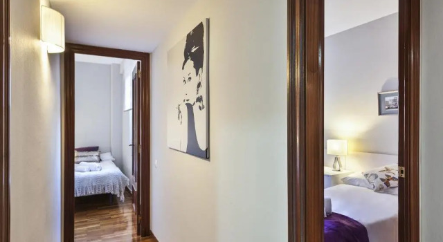 Апартаменты Sarria Attic