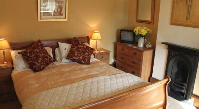 The Old Vicarage Country House Bed And Breakfast