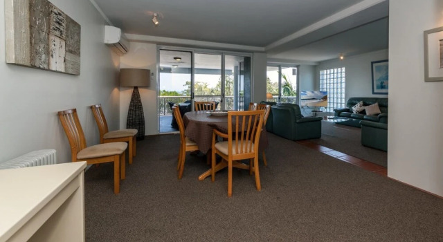 Nelson Towers, Unit 6/71 Victoria Parade, Забронировать Отель Нельсон-Бей Port Stephens, рядом с Морской заповедник Флай-Пойнт