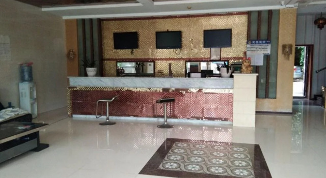 Guizhou Wanli Hotel, Book Hotel Qiannan Kina